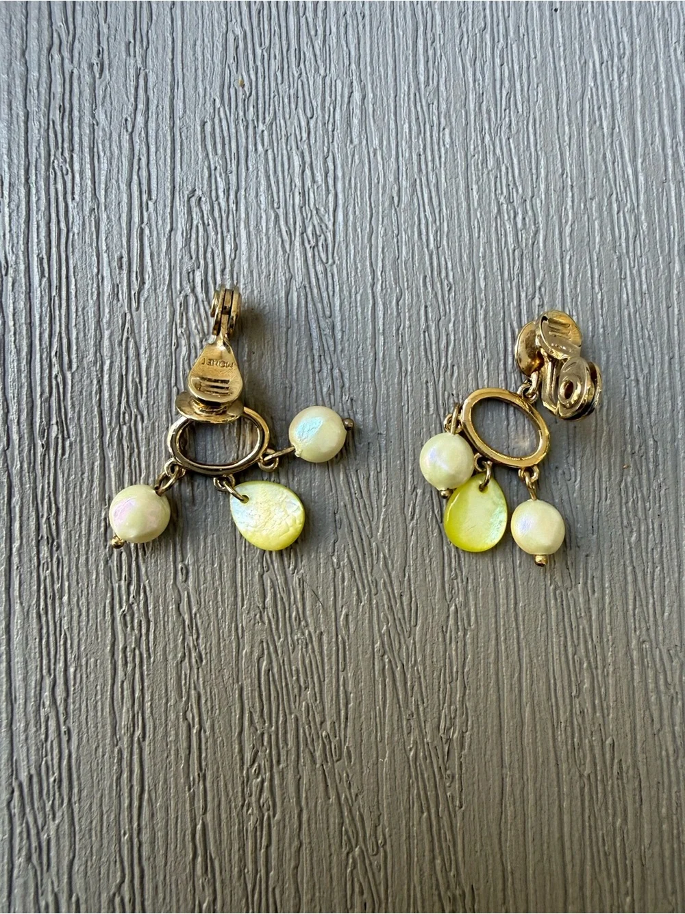 Vintage MONET Gold Tone Shell Beaded Dangle Clip-On Earrings